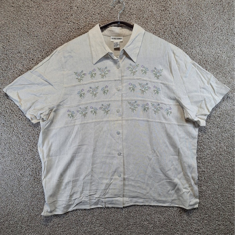 Alfred Dunner Button Up Women 22W Tan Floral Embroidered Short Sleeve Casual